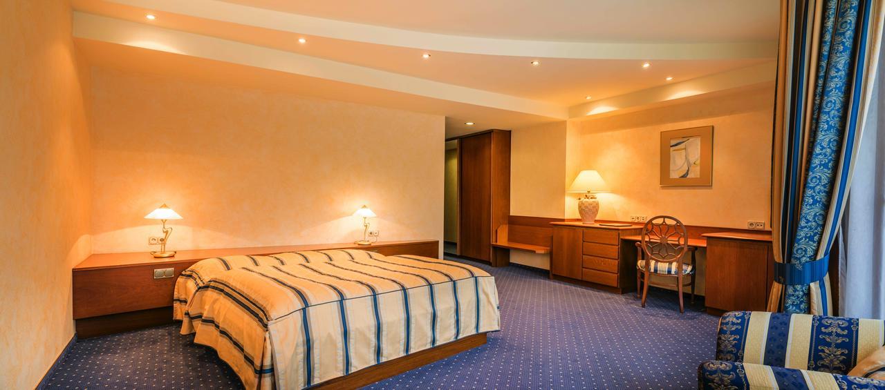 Grundhof Hotel Brimer מראה חיצוני תמונה